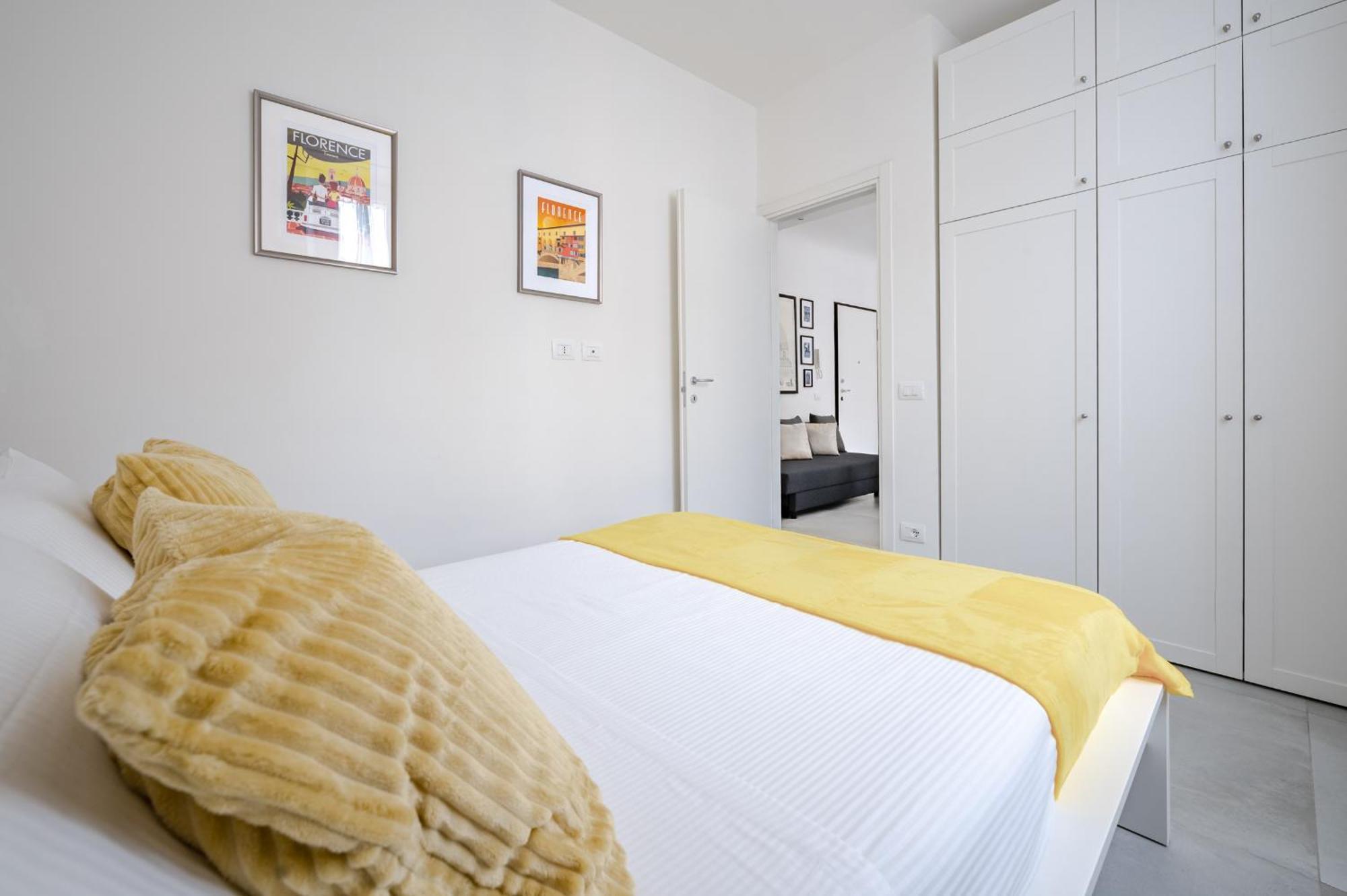 Via Ponte Alle Mosse, 19 - Florence Charming Apartments - A Chic, Newly Renovated Apartment Near Tram Leopolda, A Few Min From Downtown Exterior photo